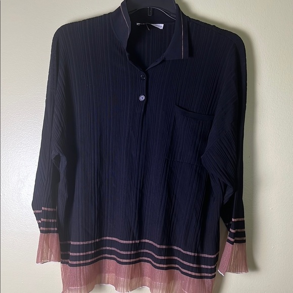 ZARA Tops - ZARA mob wife , Grunge,Romantic,long sleeve Black and beige Pleated Blouse.